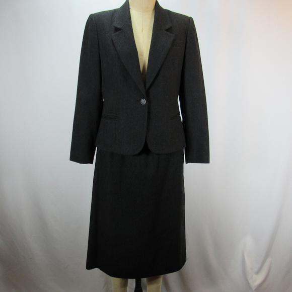 Saville Jackets & Blazers - Saville Gray 2 Piece Skirt Jacket Blazer Suit Set